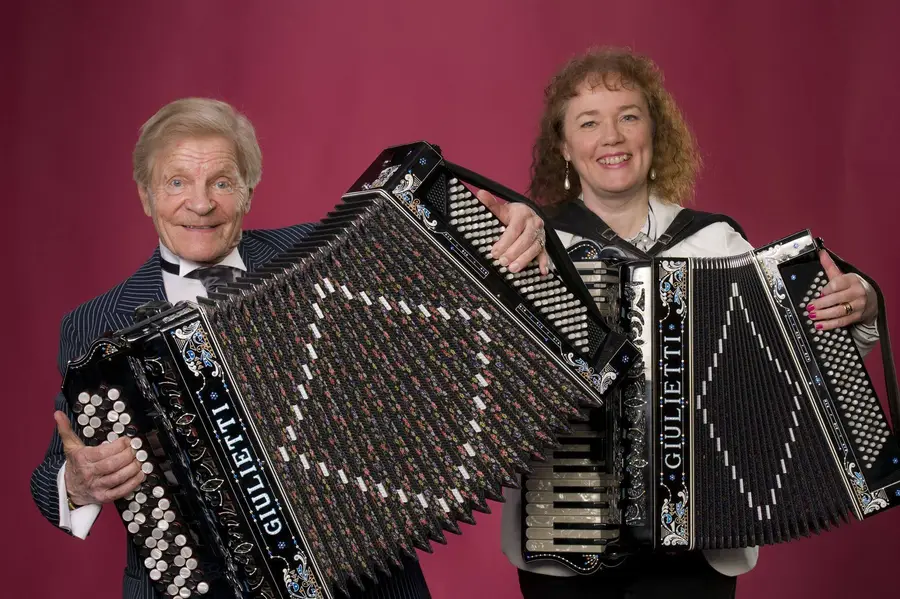 Veikko Ahvenainen lapset – perheen tarina julkisuuden takana